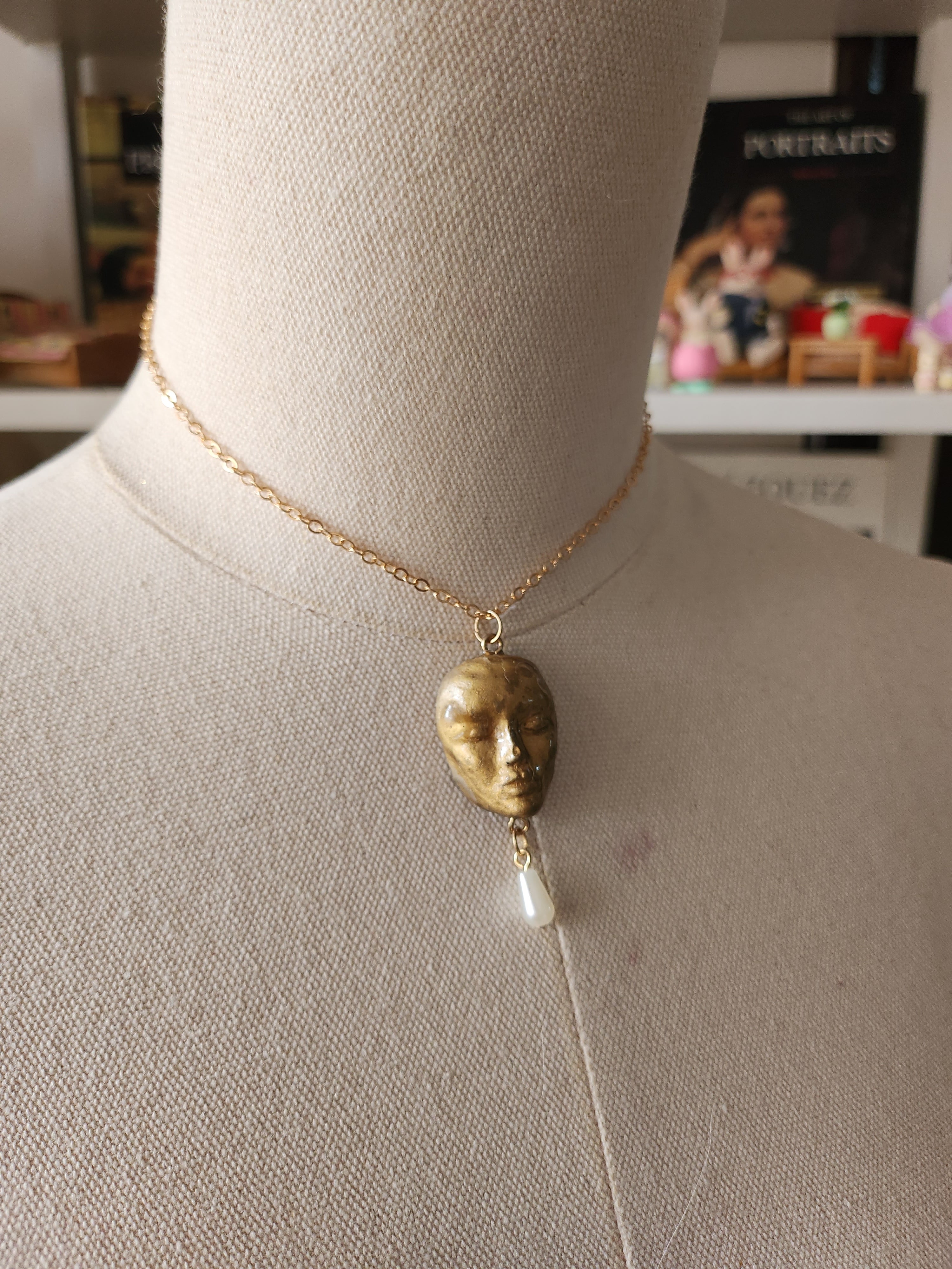 [B-GRADE CLEARANCE SALE] Thomasin Necklaces & Rings