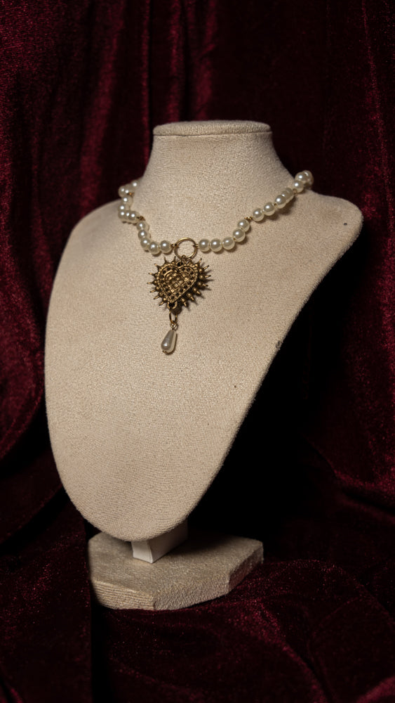 The Stake Pearl Necklace