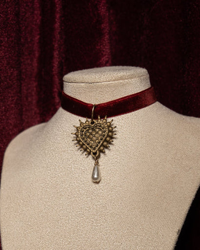 The Stake Velvet Ribbon Choker