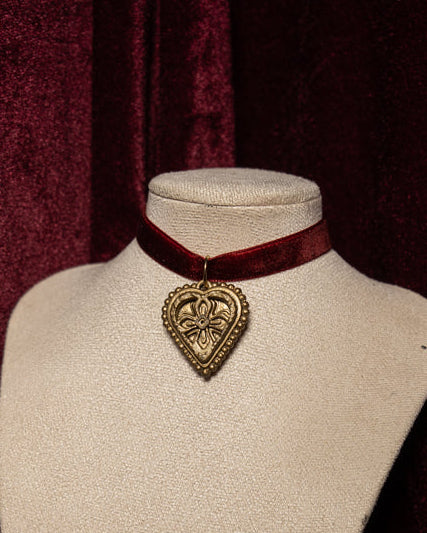 The Cross Velvet Ribbon Choker