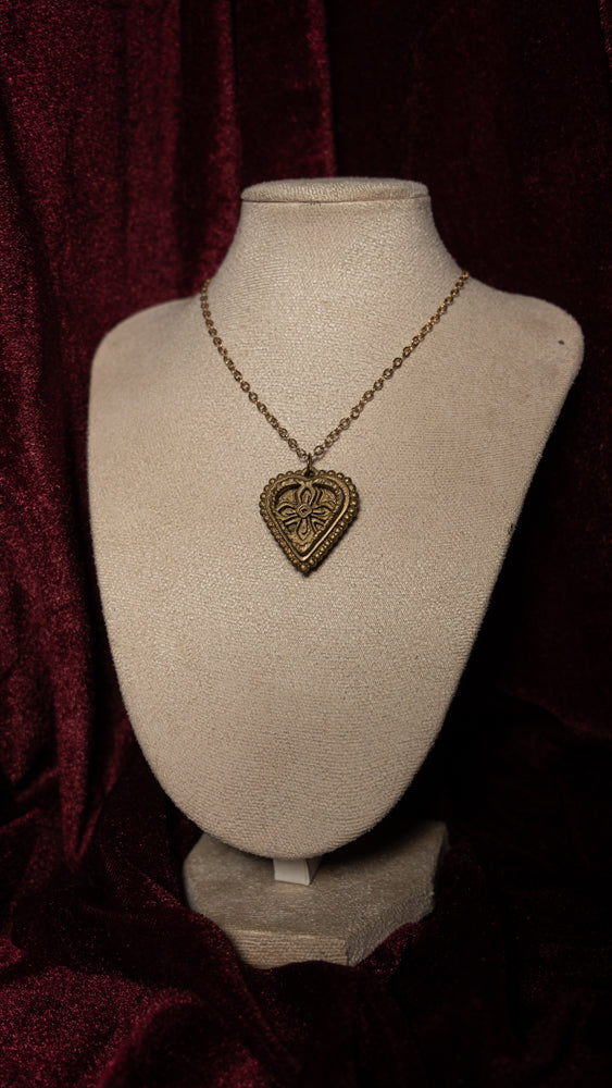 The Cross Chain Necklace