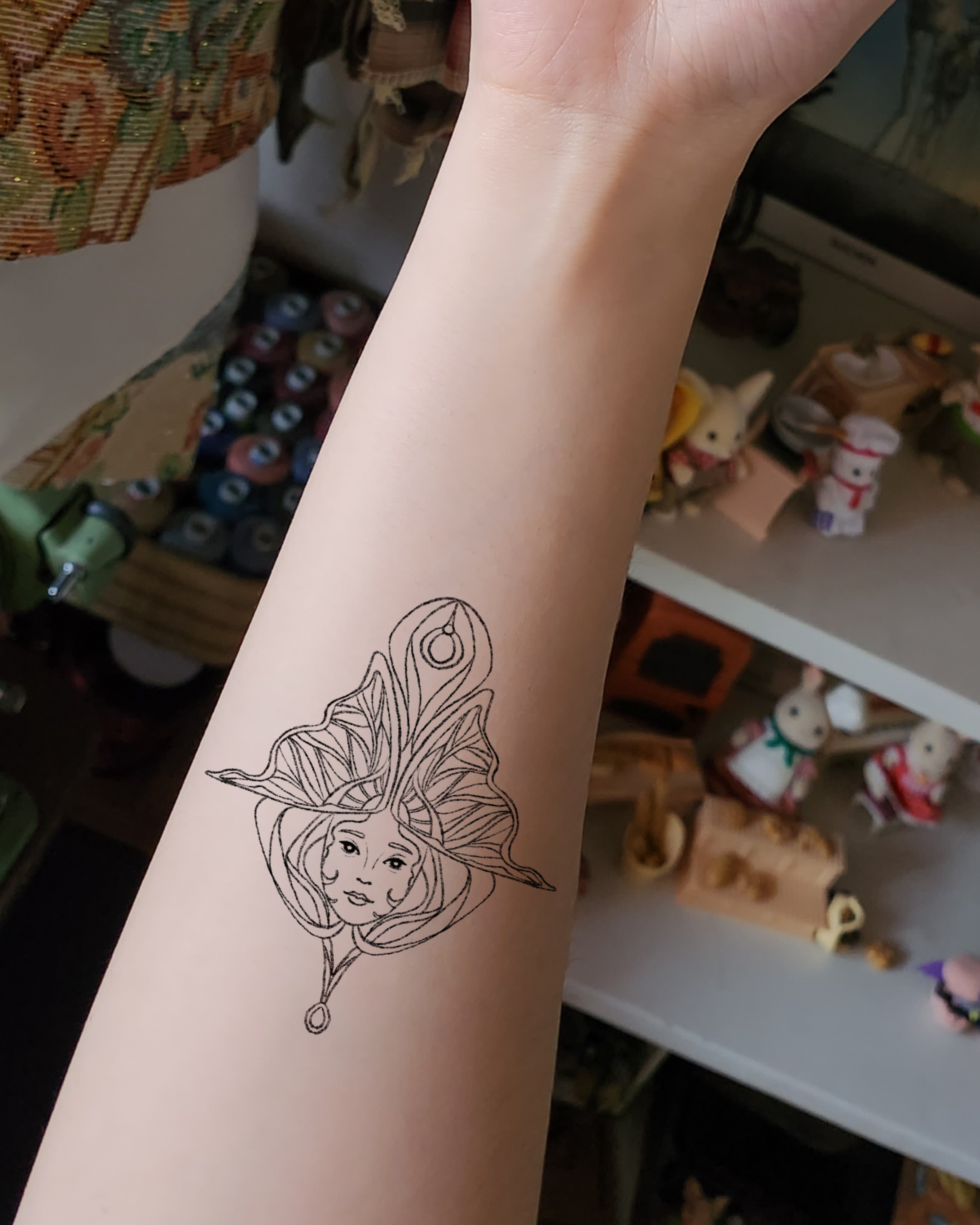 Revenir de Nouveau Temporary Tattoos