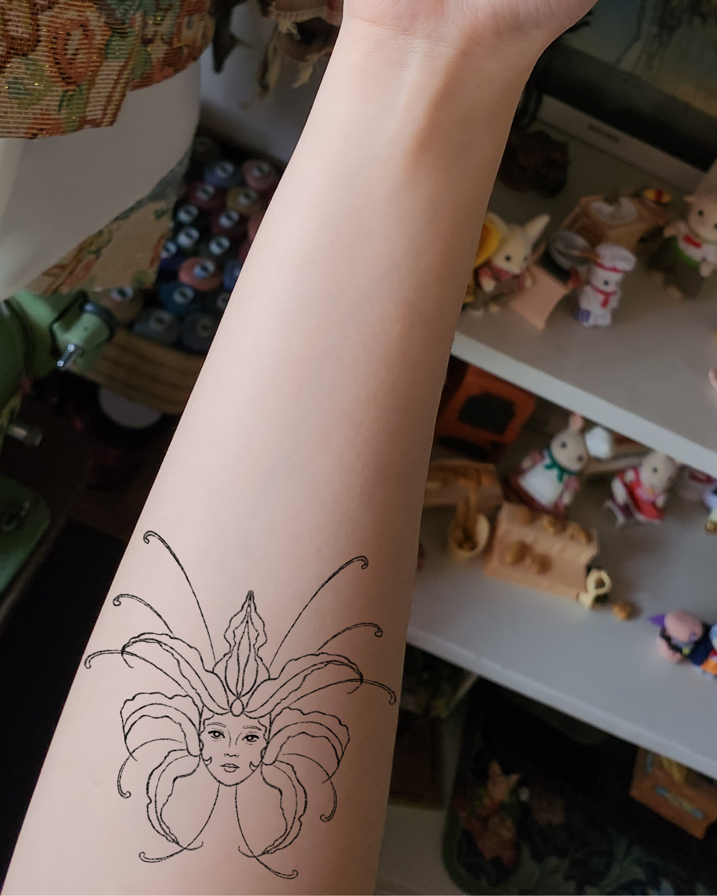 Revenir de Nouveau Temporary Tattoos