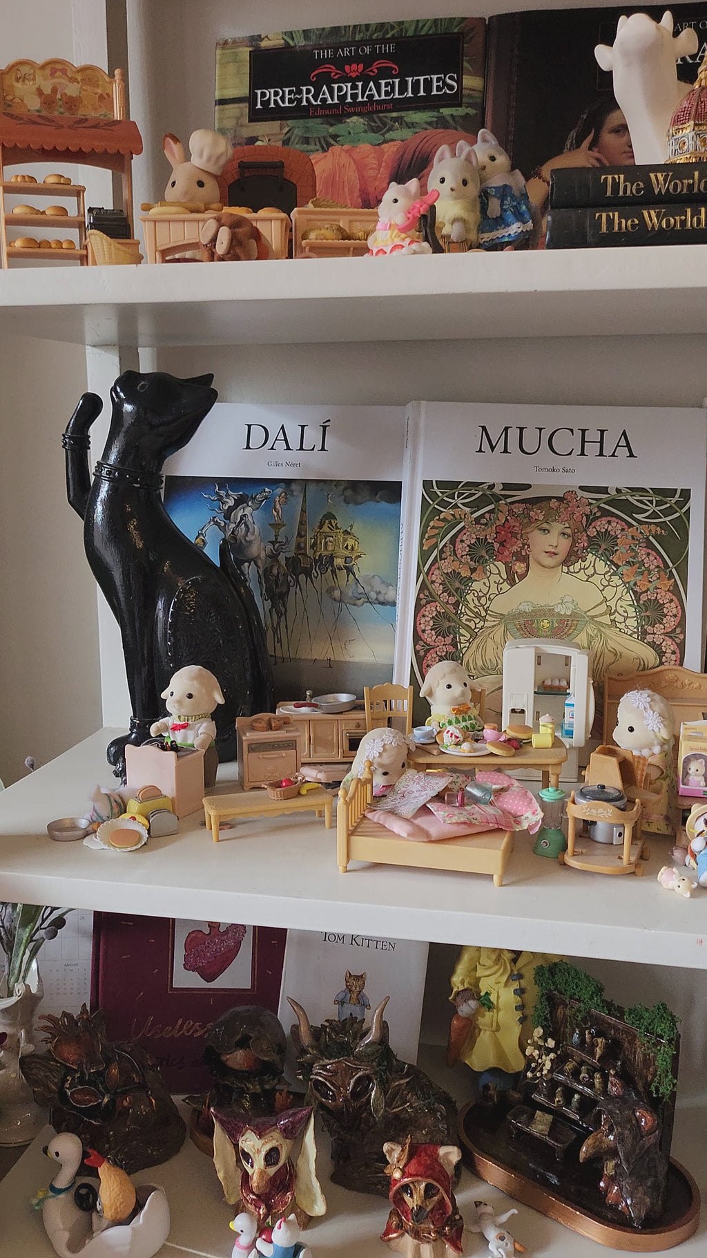 Odelia Chainmaille Lipstick Case with Clasp