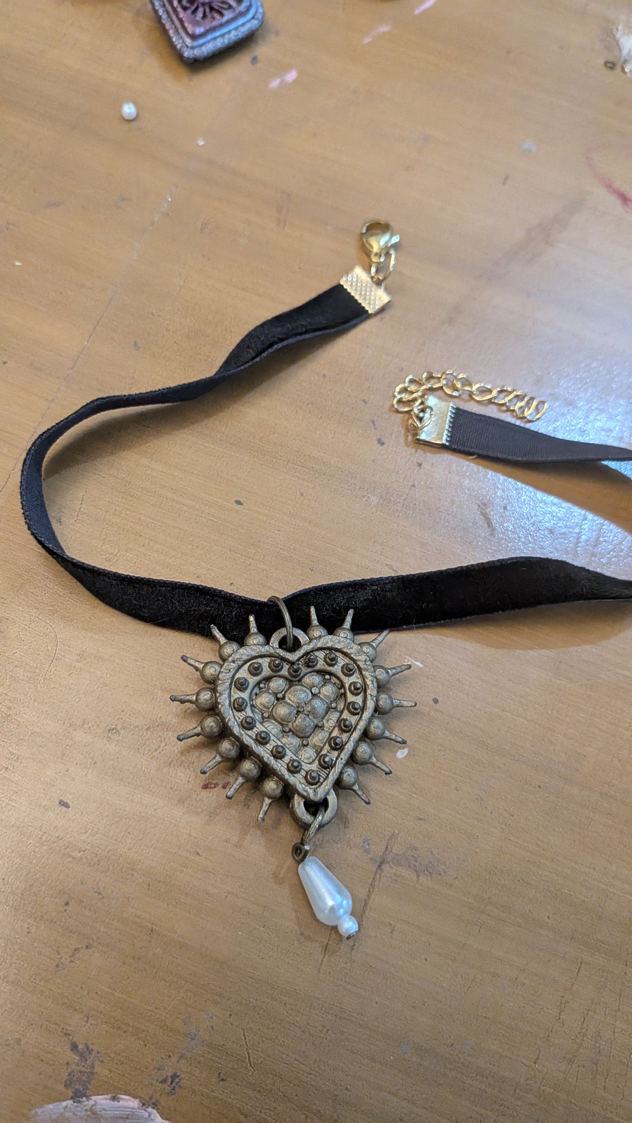 The Stake Velvet Ribbon Choker (Small)