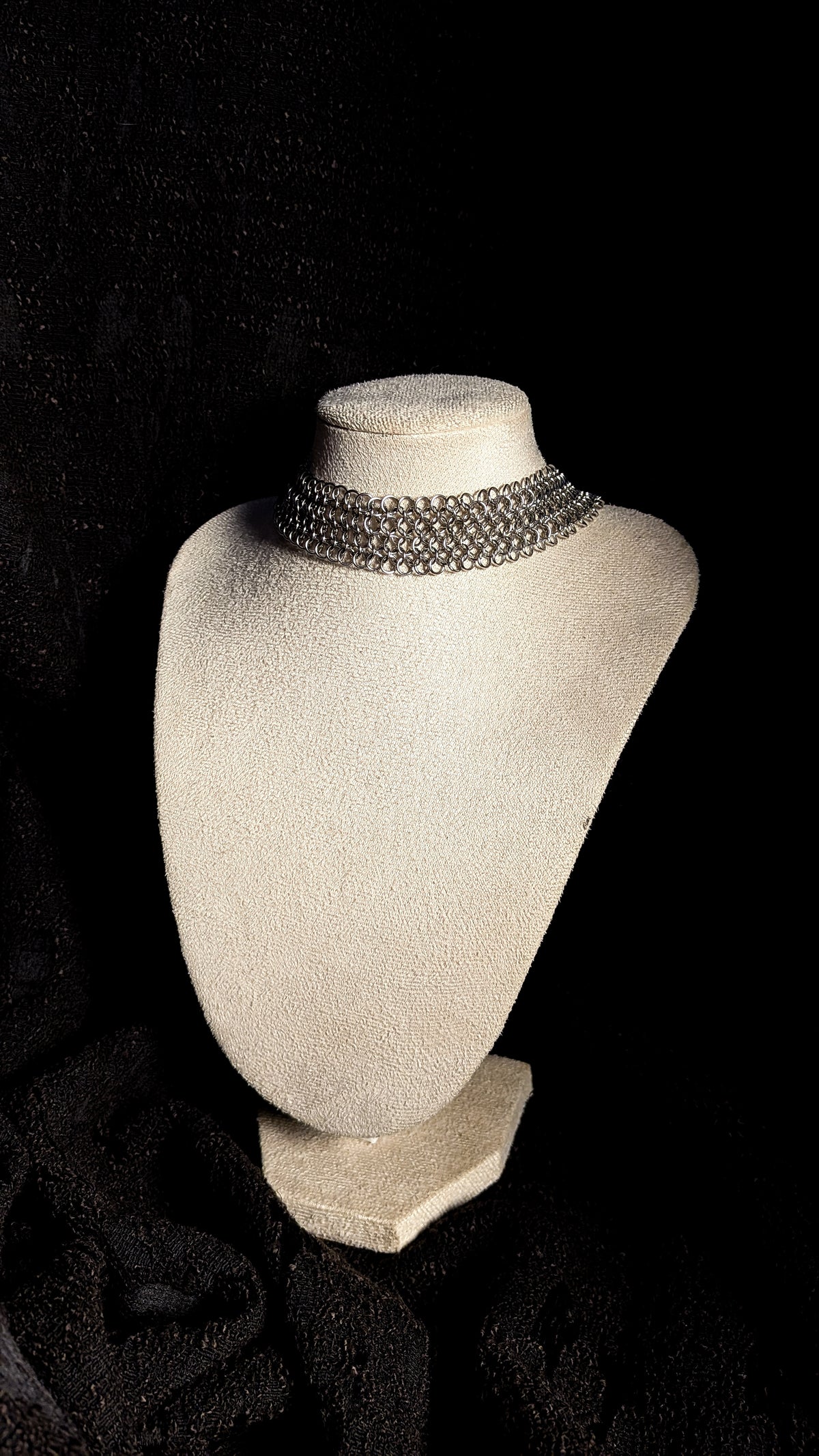 Cian Micro Chainmaille Choker