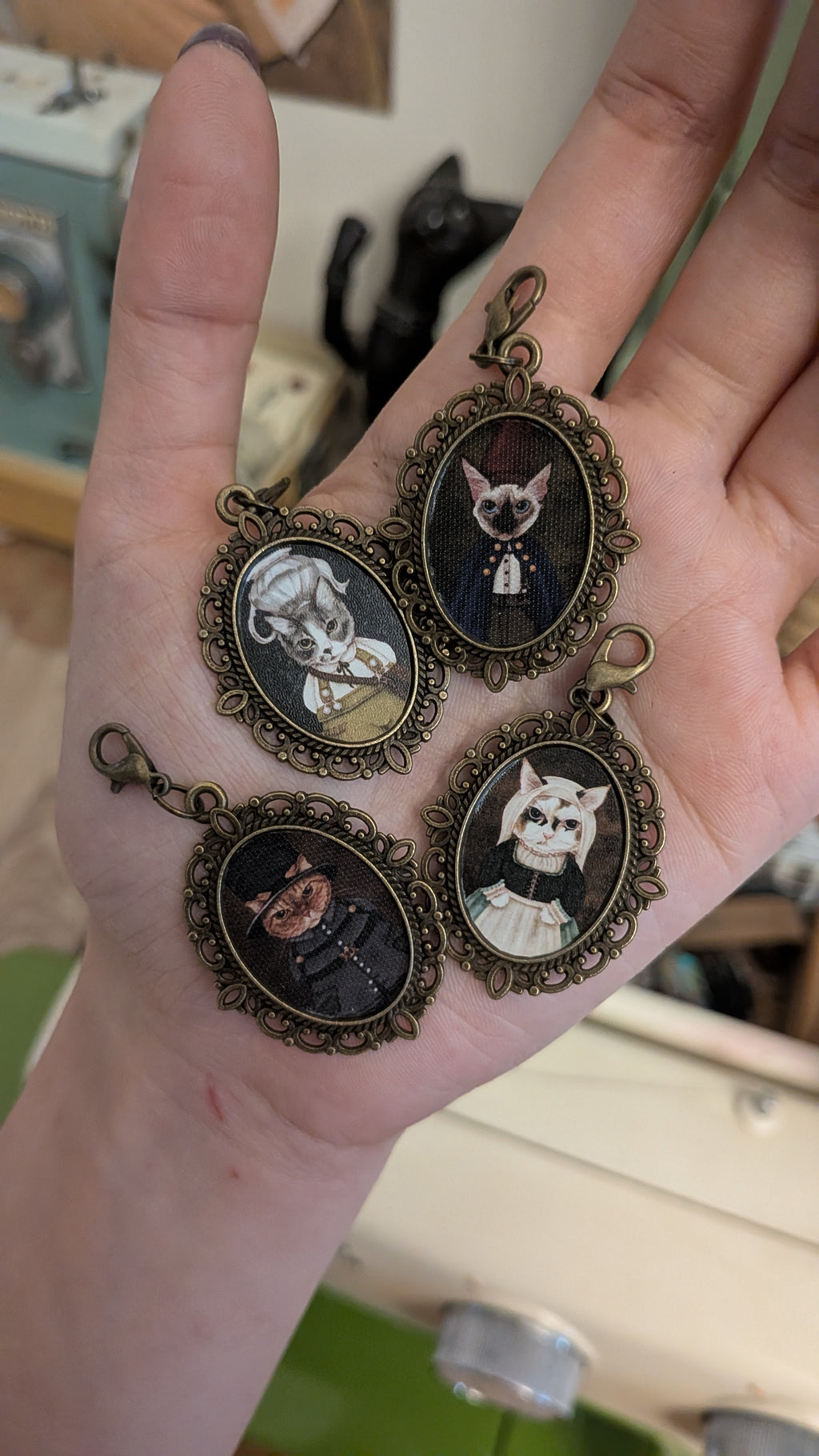Over The Garden Wall Cats Charm Blind Box